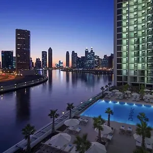 شقة Luxury With A Canal View, دبي